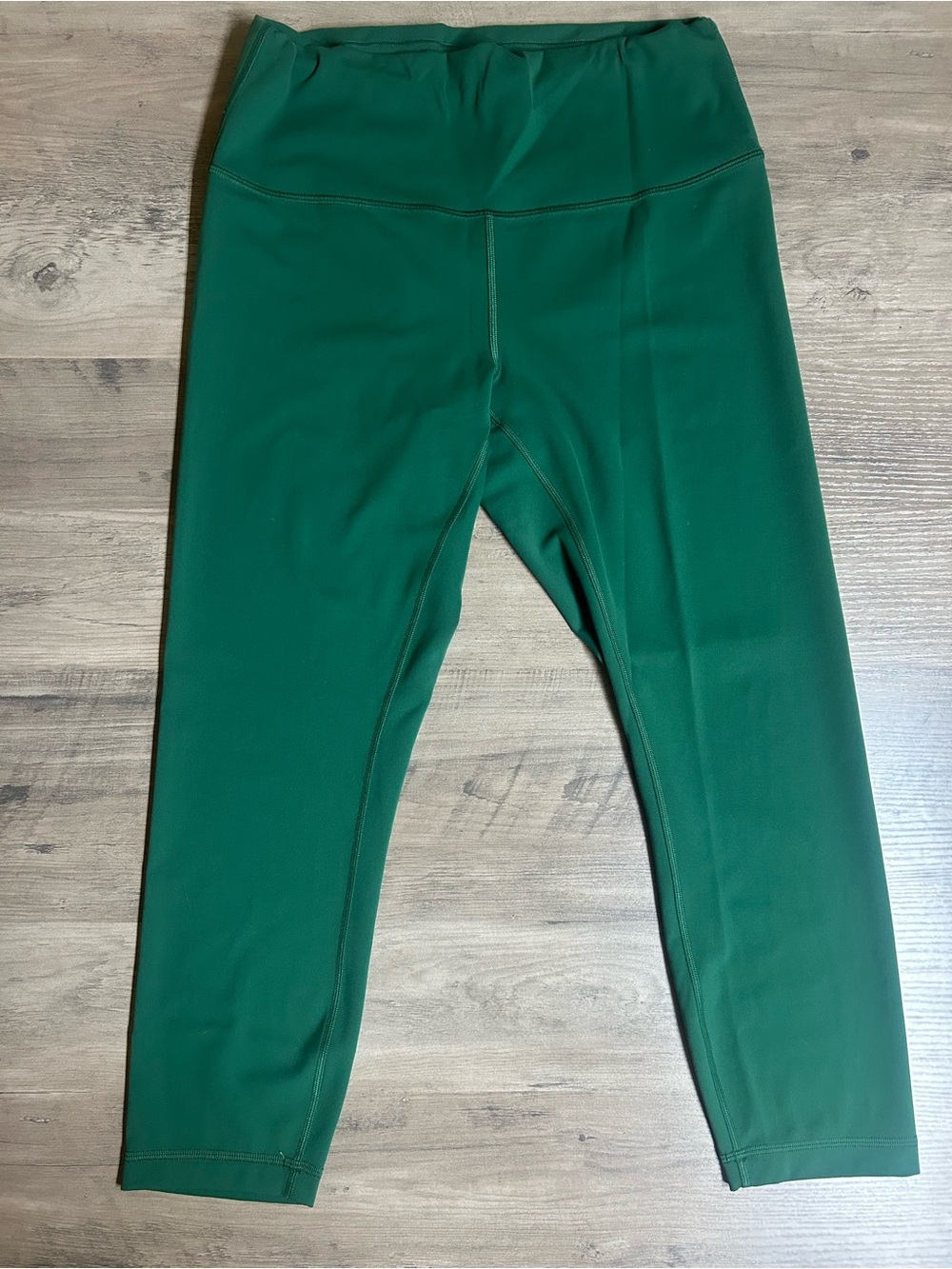 lululemon athletica Forest Green High-Rise Cropped Leggings Size 12